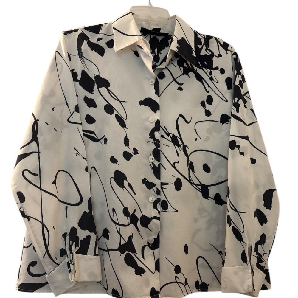 LINDA ALLARD ELLEN TRACY button down cotton shirt, size 12, white and black.